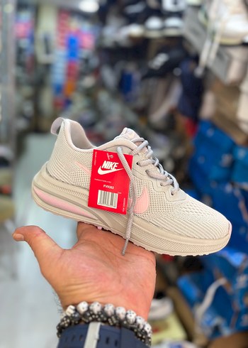 NIKE SPOR İTHAL ÜRÜN MARKA TEMSİLİDİR