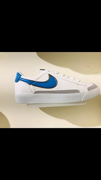 Nike Blazer mid