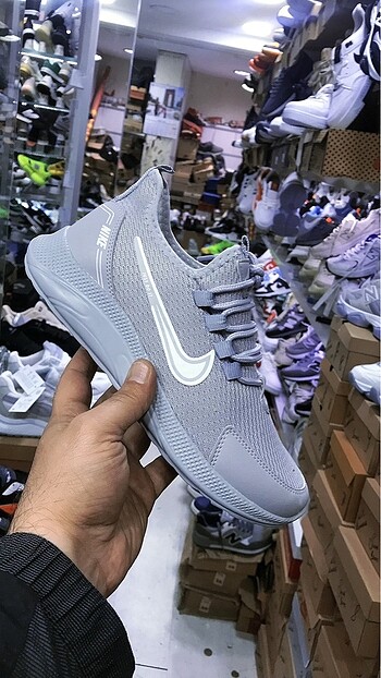 Nike NİKE ANATOMİK (GÖRSELLERDE ÇOK FOTOĞRAF VAR )