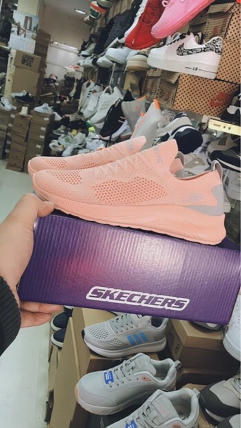 39 Beden SKECHERS İTHAL TRİKO