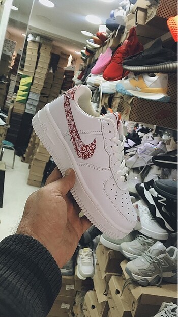 37 Beden NİKE AİR FORCE AF 1 İTHAL ÜRÜN