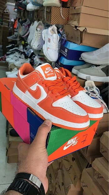 Nike NİKE DUNK LOW PRO (görsellerde çok fotoğraf var )