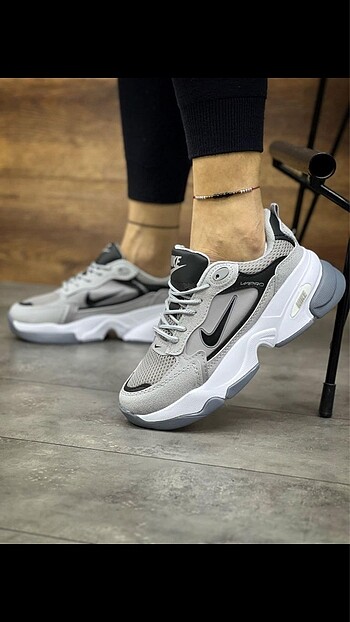 NIKE VİAPRO
