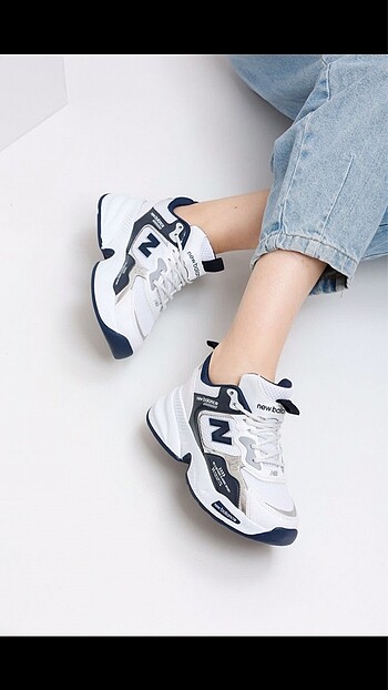 NEW BALANCE