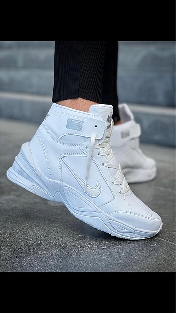 NİKE M2K TEKNO (GÖRSELLERDE ÇOK FOTOĞRAF VAR )
