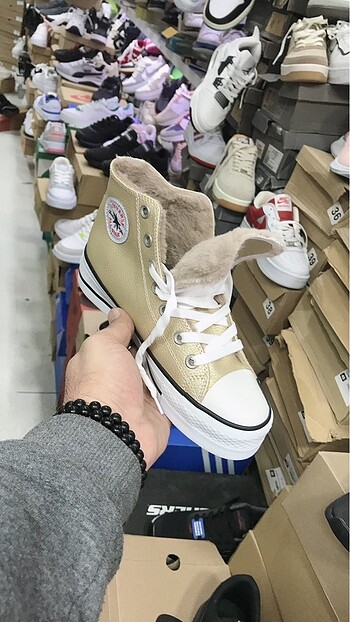 CONVERSE PLATFORM MARKA TEMSİLİDİR