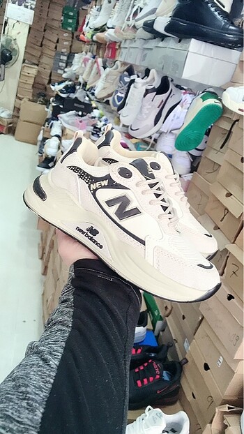 New Balance NEW BALANCE KAMPANYALI ÜRÜN