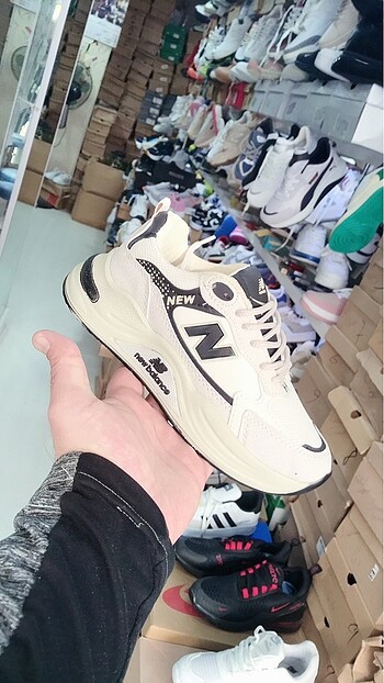 37 Beden ten rengi Renk NEW BALANCE KAMPANYALI ÜRÜN
