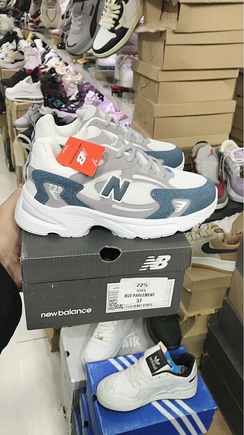 38 Beden NEW BALANCE 725 İTHAL ÜRÜN MARKA TEMSİLİDİR