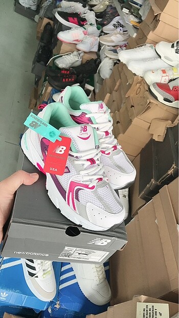 38 Beden NEW BALANCE 530 İTHAL ÜRÜN MARKA TEMSİLİDİR