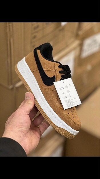 Nike NİKE AİR FORCE GERÇEK DERİ SÜET MALZEME MARKA TEMSİLİDİR