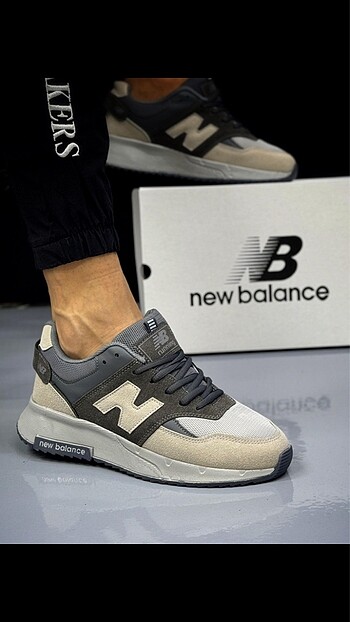 NEW BALANCE İTHAL ÜRÜN MARKA TEMSİLİDİR