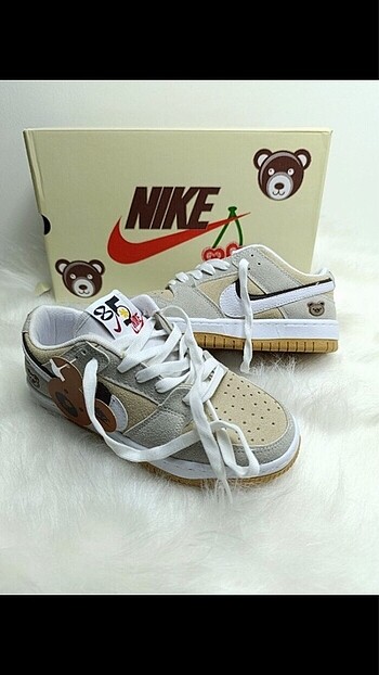 NIKE PANDA İTHAL ÜRÜN MARKA TEMSİLİDİR