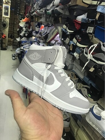 Nike NIKE AİR JORDON MARKA TEMSİLİDİR