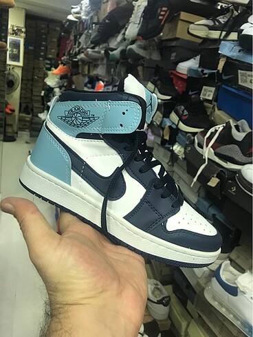 Nike NIKE AİR JORDON MARKA TEMSİLİDİR
