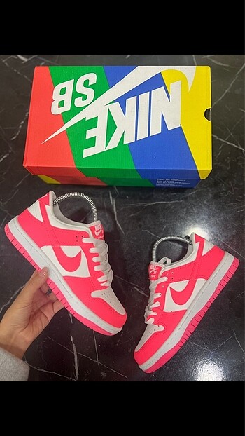 Nike NIKE DUNK LOW MARKA TEMSİLİDİR