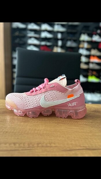 NIKE AİR VAPORMAX İTHAL ÜRÜN MARKA TEMSİLİDİR