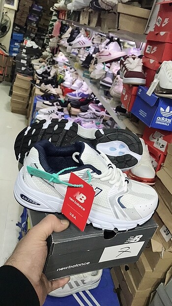 New Balance NEW BALANCE 530 İTHAL ÜRÜN MARKA TEMSİLİDİR