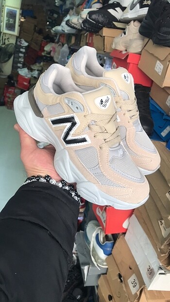 New Balance NEW BALANCE 9060 MARKA TEMSİLİDİR