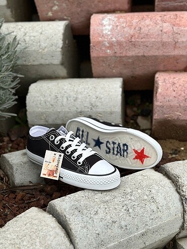 CONVERSE ALL STAR MARKA TEMSİLİDİR