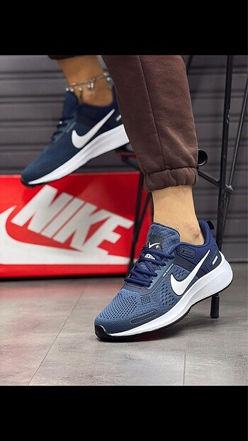 39 Beden NIKE AİR ZOOMX İTHAL ÜRÜN MARKA TEMSİLİDİR