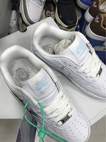 36 Beden NIKE AİR FORCE İTHAL ÜRÜN MARKA TEMSİLİDİR