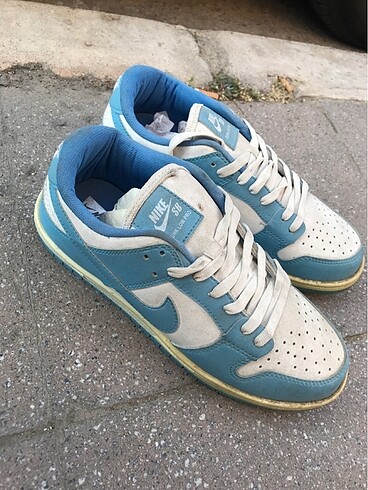NIKE DUNK LOW MARKA TEMSİLİDİR