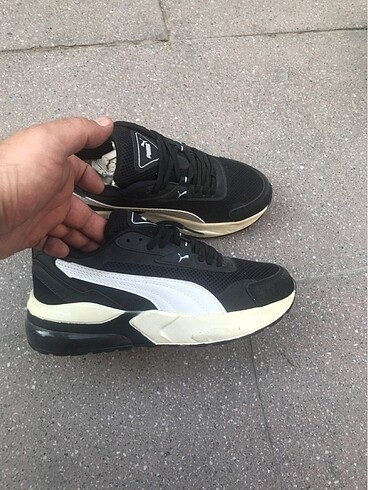 PUMA SPOR MARKA TEMSİLİDİR