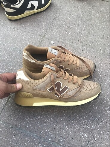 New Balance NEW BALANCE MARKA TEMSİLİDİR