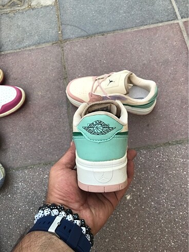 37 Beden çeşitli Renk NIKE DUNK LOW MARKA TEMSİLİDİR
