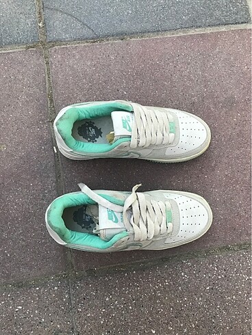 Nike NIKE AİR FORCE MARKA TEMSİLİDİR