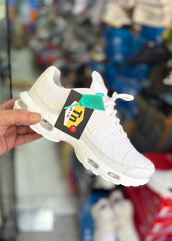 NIKE TN Beyaz Erkek Spor Ayakkabı MARKA TEMSİLİDİR