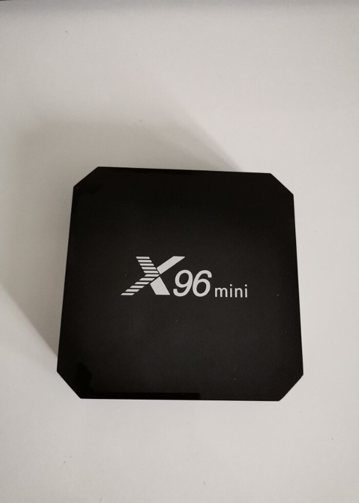 23 inch  monitör +Android box smart tv olur.  - Görsel 2