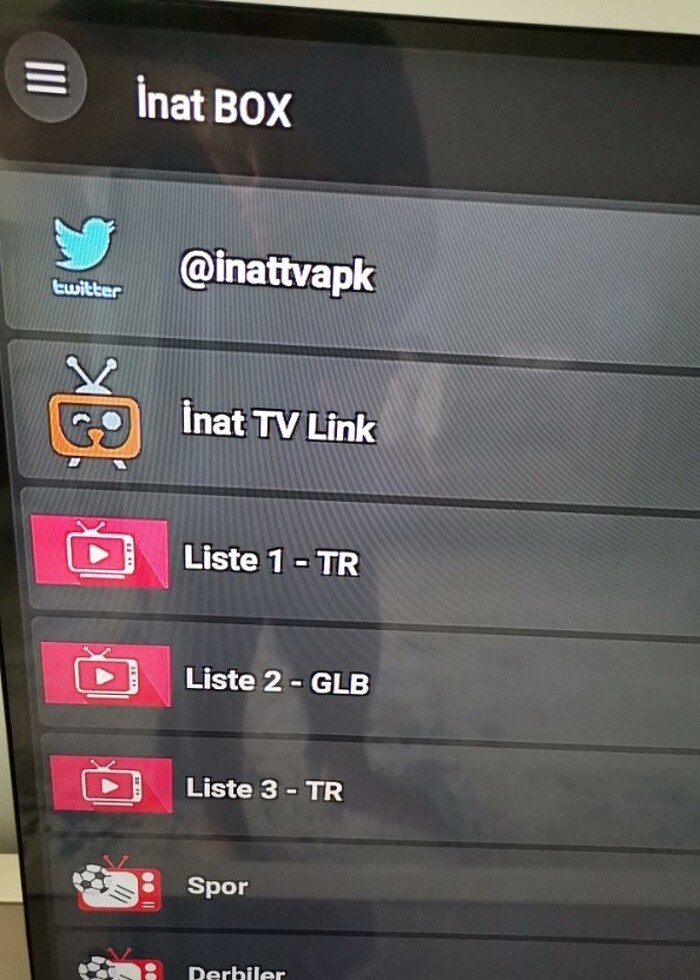 23 inch  monitör +Android box smart tv olur.  - Görsel 4