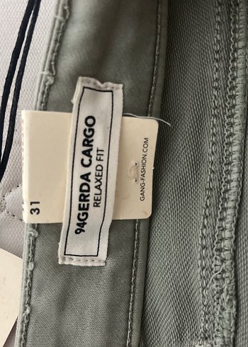 Gri Kadın Fermuarlı Rahat Kesim Pantolon - Görsel 3