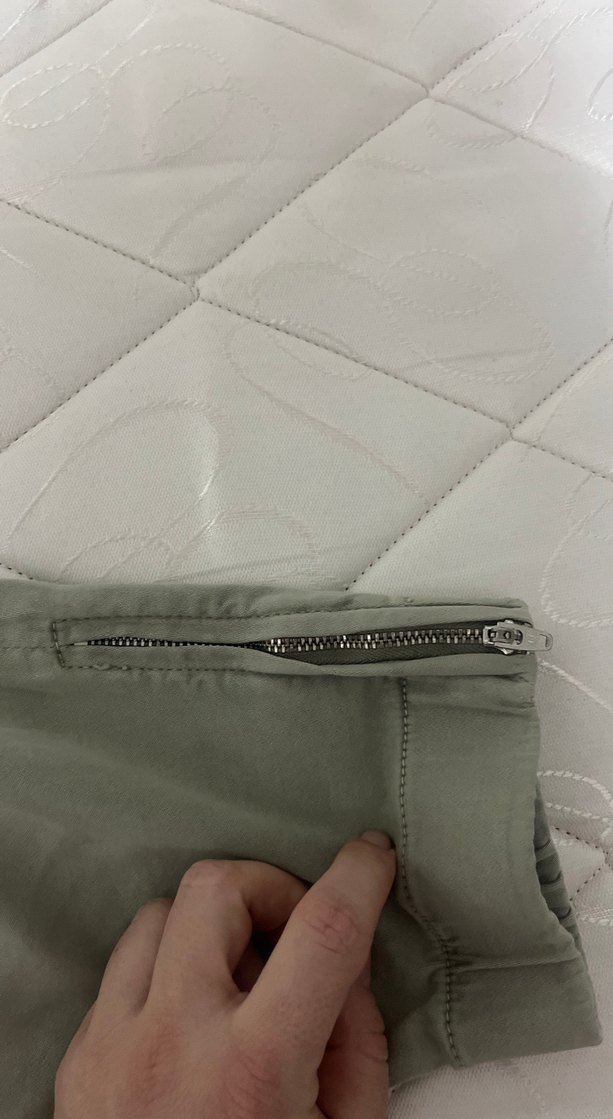 Gri Kadın Fermuarlı Rahat Kesim Pantolon - Görsel 5