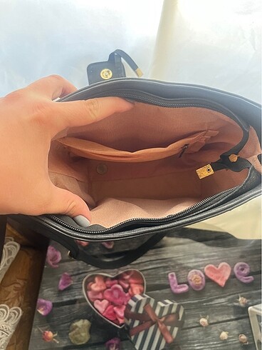 Siyah Çanta - Görsel 4