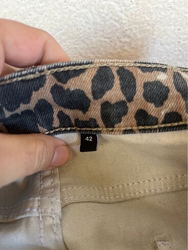 42 Beden Leopar pantolon