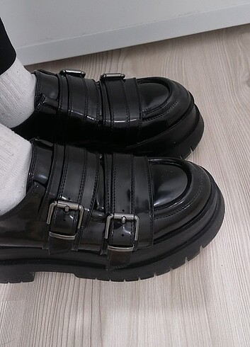 37 Beden siyah Renk Bershka ayakkabı 
