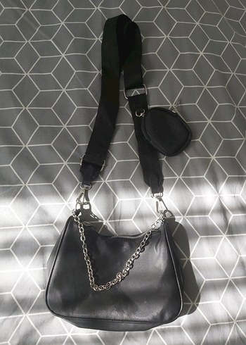 Zincir Detaylı Siyah çanta - Görsel 4