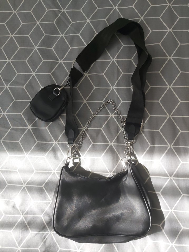 Zincir Detaylı Siyah çanta - Görsel 3