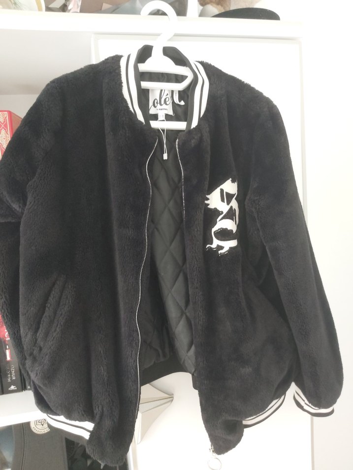 Siyah Kadın Peluş Ceket Baskılı - Görsel 4