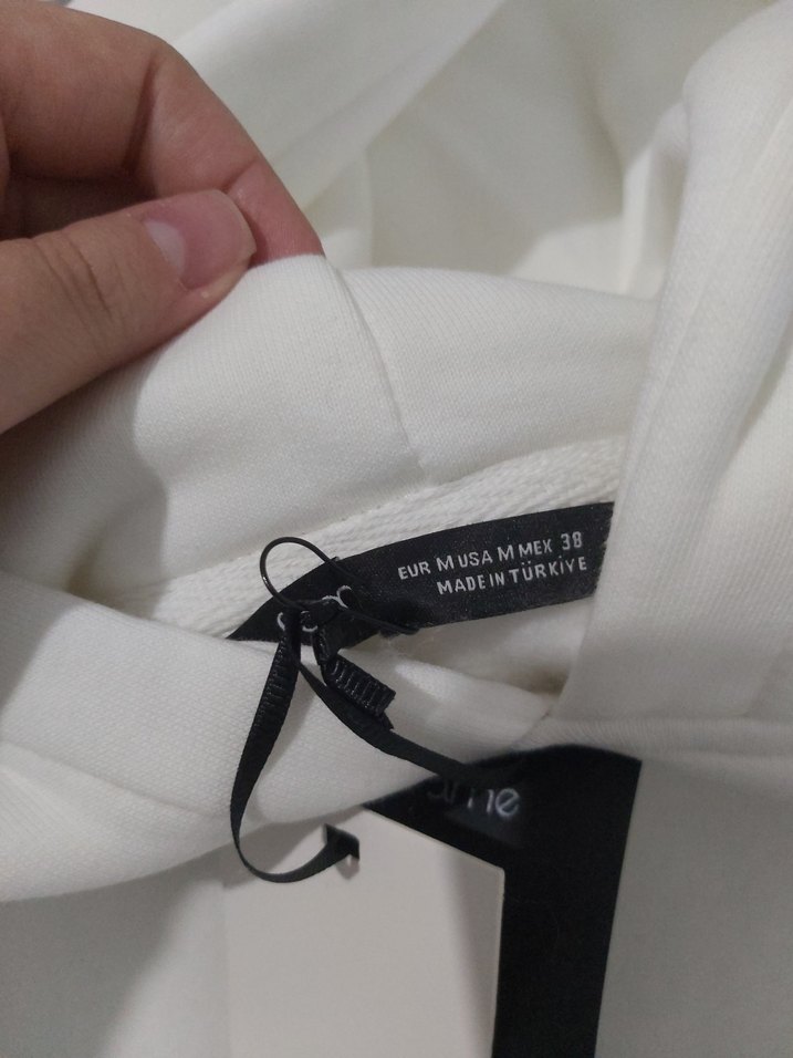 Beyaz Kapüşonlu esofman takım - Görsel 3