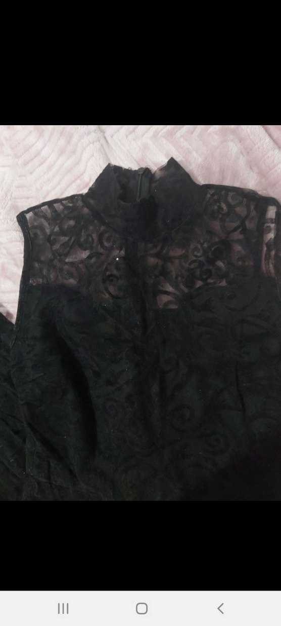 Kadife güpürlü balık abiye - Görsel 2