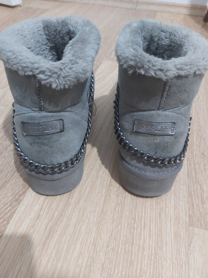 Gri Zincir Detaylı Ugg Kadın Bot - Görsel 4