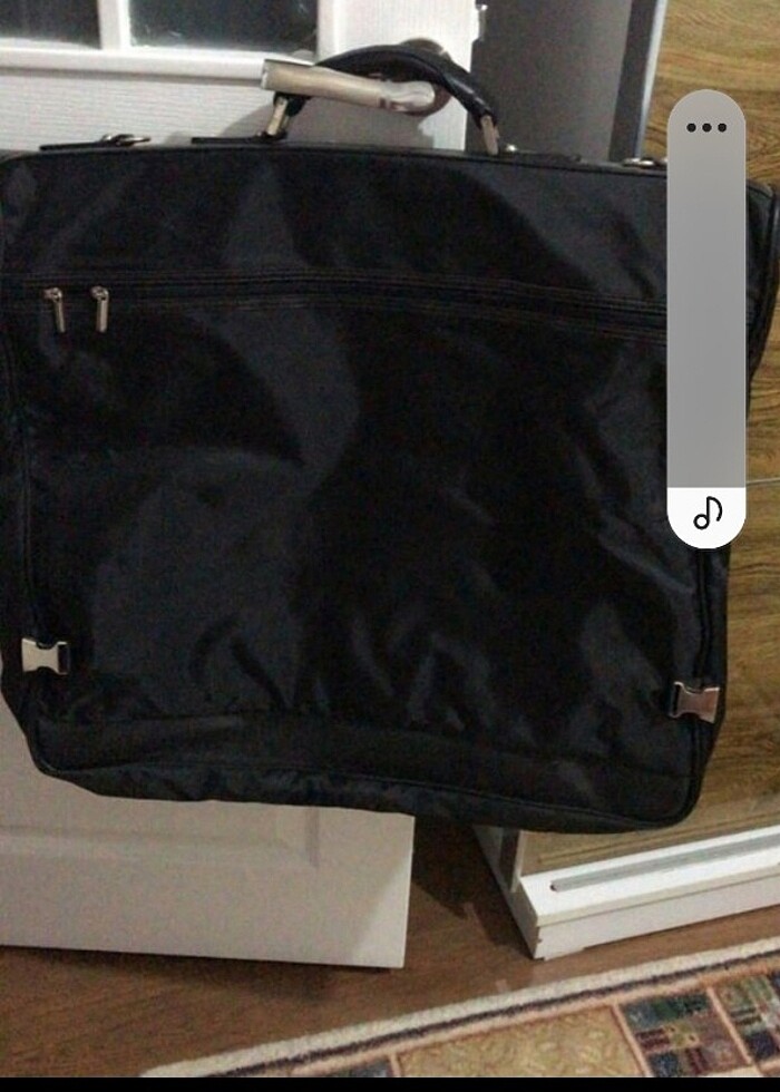 Gamboç takım elbise valizi - Görsel 2