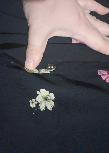 Uzun Kollu Siyah Çiçekli Hamile Tunik - Görsel 3