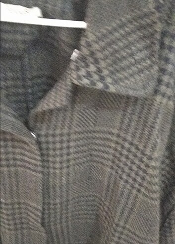 Kadın peluş detaylı panço - Görsel 3