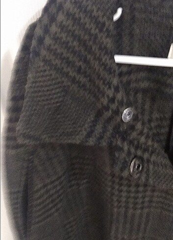 Kadın peluş detaylı panço - Görsel 4