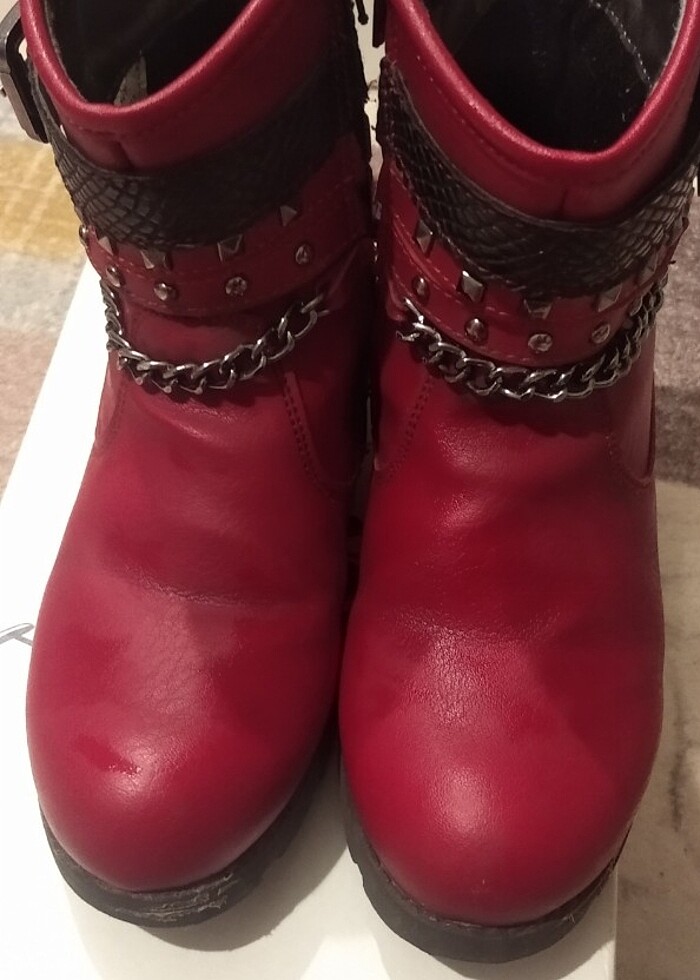 Kız çocuk bot  - Görsel 3